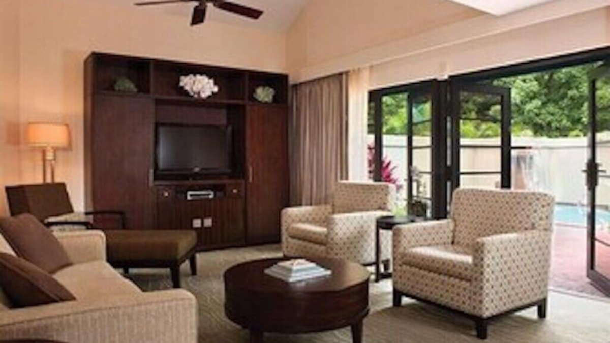 Three Bedroom Bay Vista Villa - $5,899/week!
